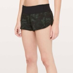 Lululemon Speed Up Short 2.5" Incognito Camo Multi Gator Green / Black 4